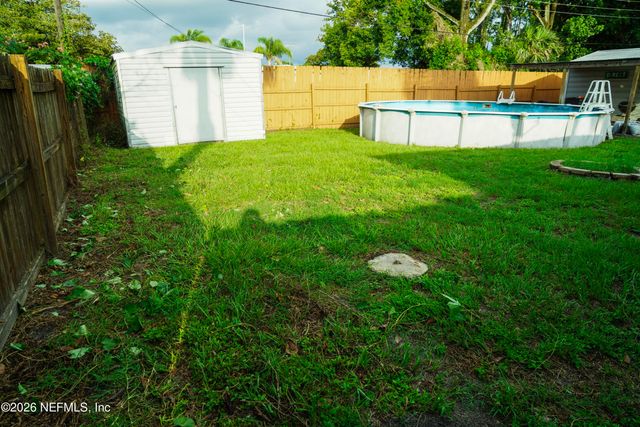 106 RIVER Drive, East Palatka, FL 32131
