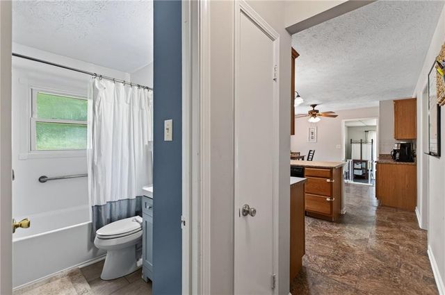 877 King Drive, Conyers, GA 30094