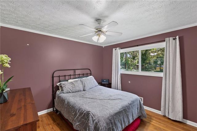 877 King Drive, Conyers, GA 30094