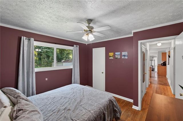 877 King Drive, Conyers, GA 30094
