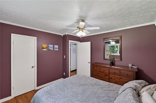 877 King Drive, Conyers, GA 30094