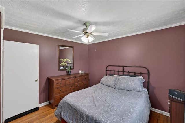 877 King Drive, Conyers, GA 30094