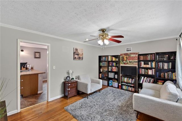 877 King Drive, Conyers, GA 30094