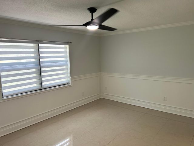 140 Lake Nancy Lane 115, West Palm Beach, FL 33411