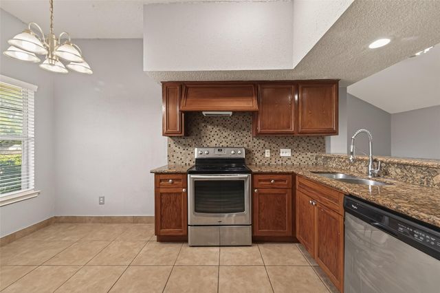 11911 Green Glade Drive, Houston, TX 77099