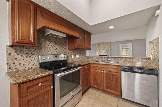 11911 Green Glade Drive, Houston, TX 77099