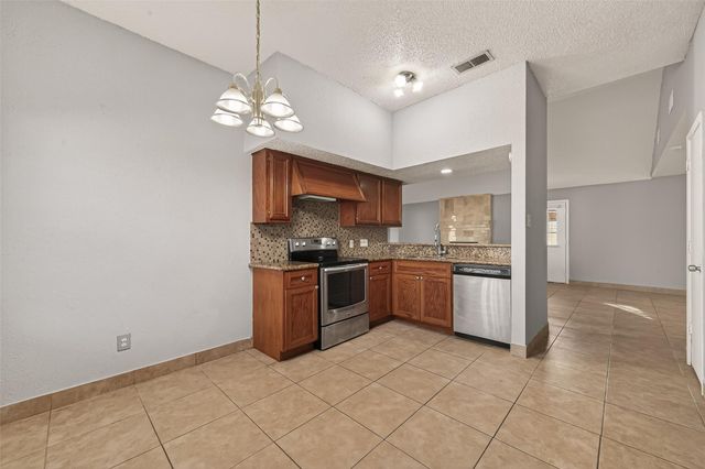 11911 Green Glade Drive, Houston, TX 77099