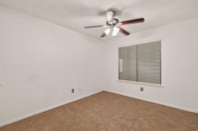 11911 Green Glade Drive, Houston, TX 77099