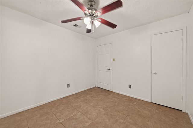 11911 Green Glade Drive, Houston, TX 77099