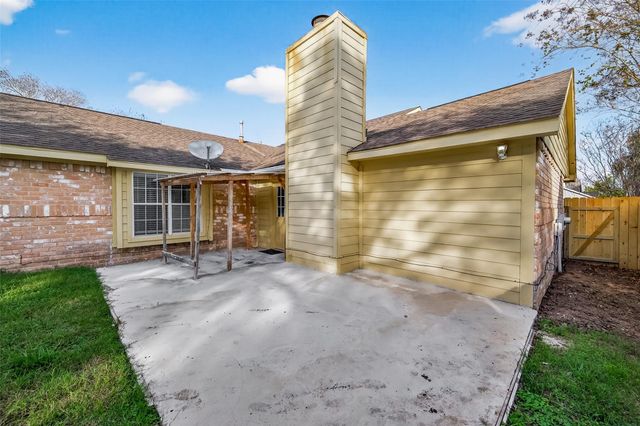 11911 Green Glade Drive, Houston, TX 77099
