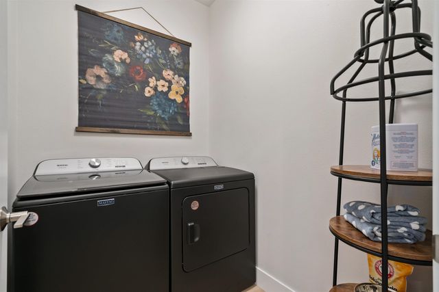 2709 Arbor Ridge Road, Cedar Falls, IA 50613