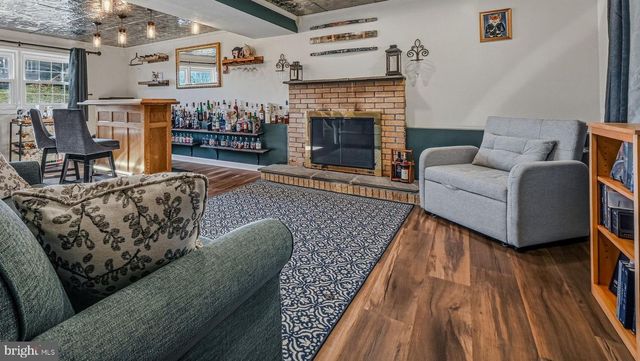 106 N DILLWYN RD, Newark, DE 19711