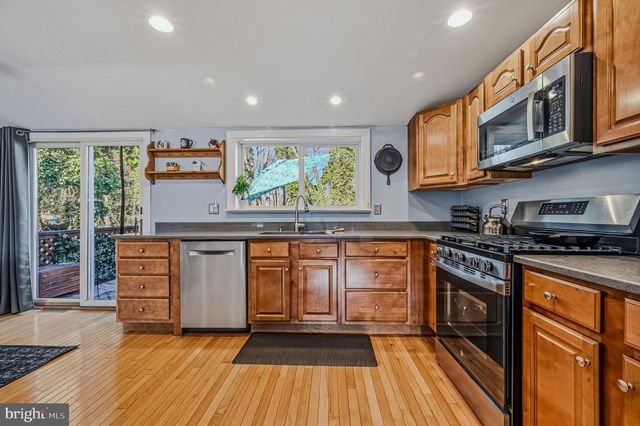 106 N DILLWYN RD, Newark, DE 19711