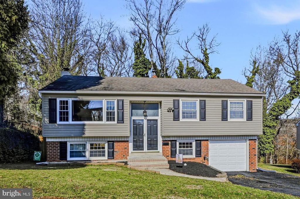 106 N DILLWYN RD, Newark, DE 19711