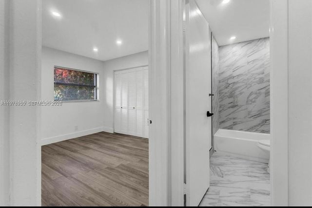 8036 NW 41st Ct 8036, Sunrise, FL 33351