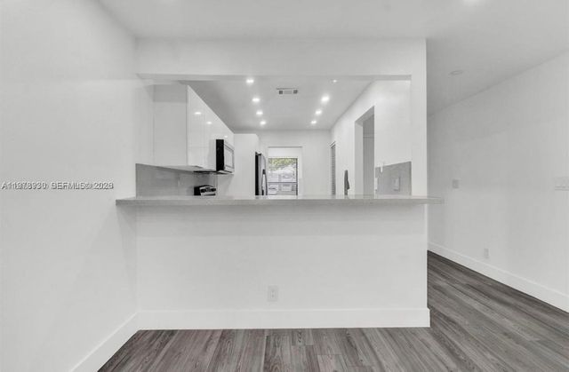 8036 NW 41st Ct 8036, Sunrise, FL 33351