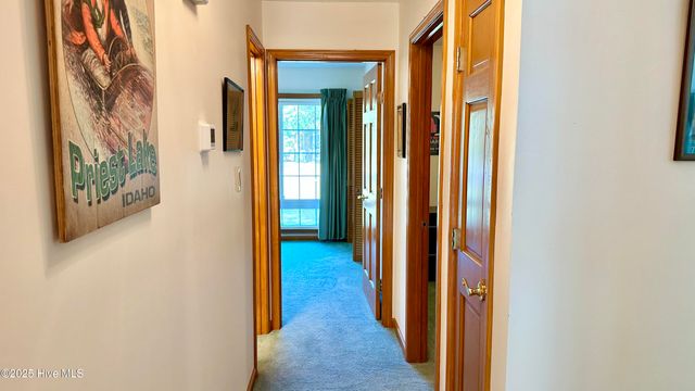 708 Mistique Court, New Bern, NC 28560