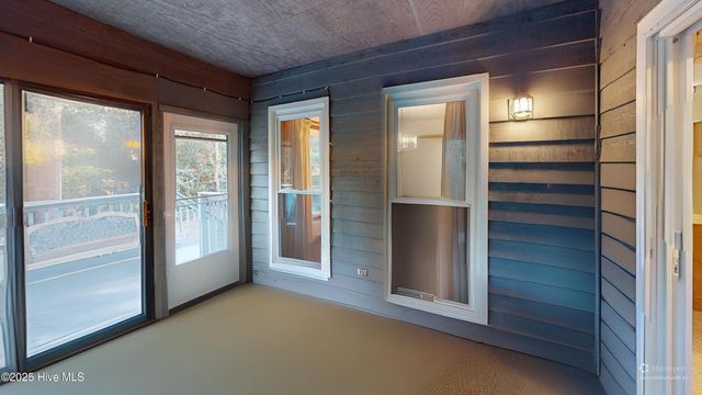 708 Mistique Court, New Bern, NC 28560