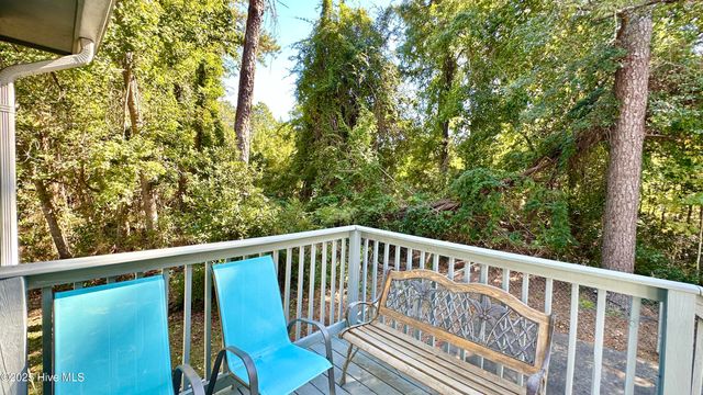 708 Mistique Court, New Bern, NC 28560