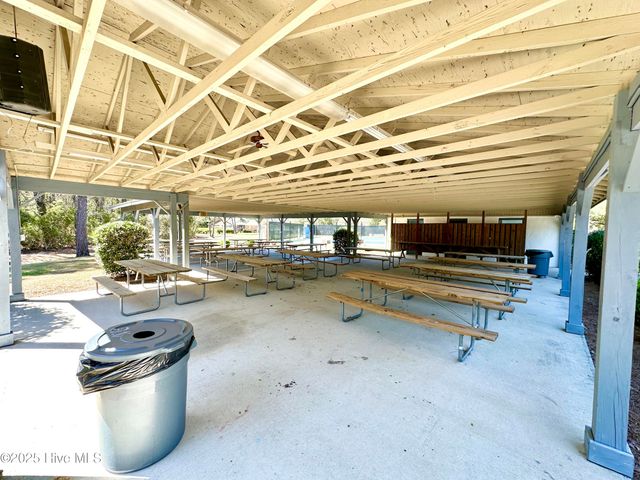 708 Mistique Court, New Bern, NC 28560