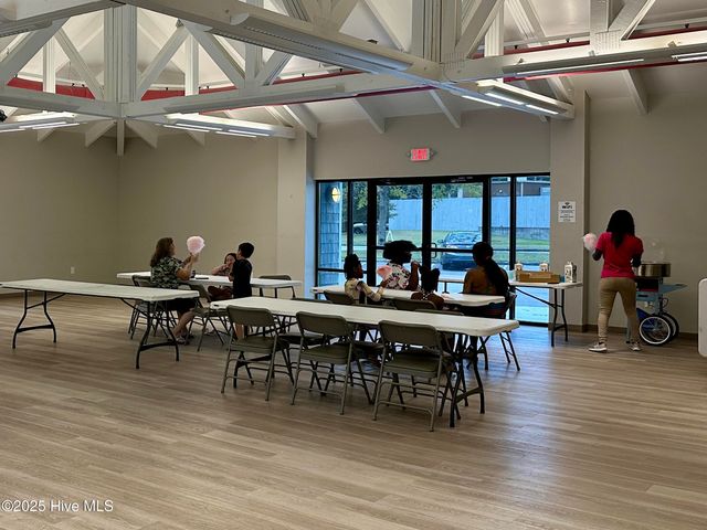 708 Mistique Court, New Bern, NC 28560