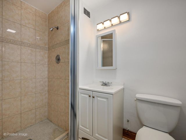 6301 N Sheridan Road 14-O, Chicago, IL 60660