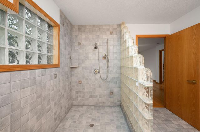 2015 Upton Avenue S, Minneapolis, MN 55405