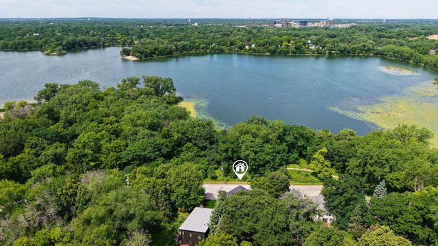 2015 Upton Avenue S, Minneapolis, MN 55405