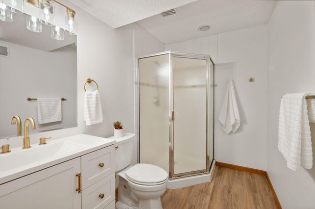 2015 Upton Avenue S, Minneapolis, MN 55405