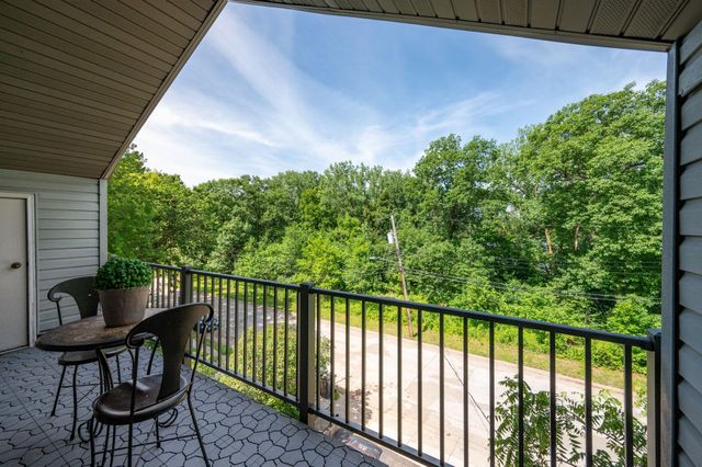 2015 Upton Avenue S, Minneapolis, MN 55405
