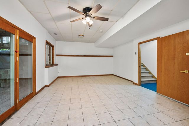 2015 Upton Avenue S, Minneapolis, MN 55405