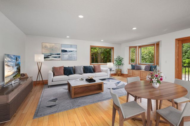 2015 Upton Avenue S, Minneapolis, MN 55405