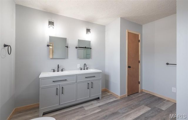 14395 Torpedo Drive, St Robert, MO 65584