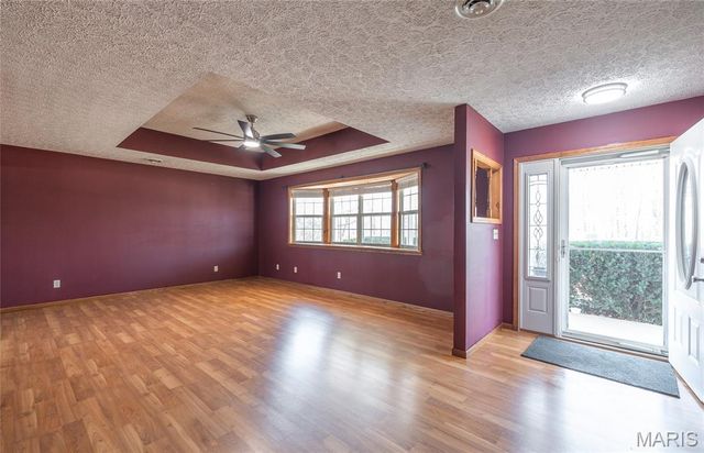 14395 Torpedo Drive, St Robert, MO 65584