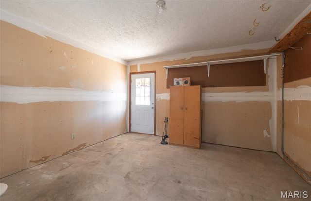 14395 Torpedo Drive, St Robert, MO 65584