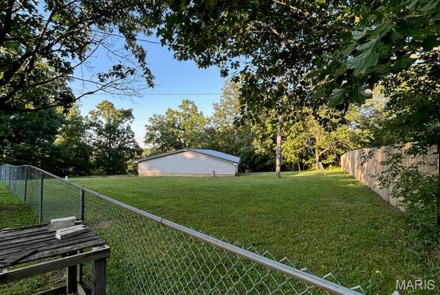 14395 Torpedo Drive, St Robert, MO 65584