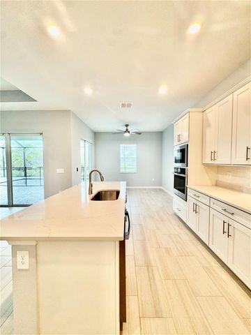 19227 SCALLOP LOOP, Lakewood Ranch, FL 34211