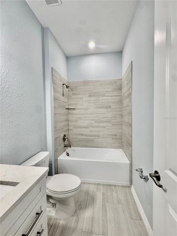 19227 SCALLOP LOOP, Lakewood Ranch, FL 34211