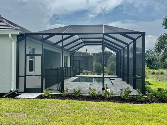 19227 SCALLOP LOOP, Lakewood Ranch, FL 34211