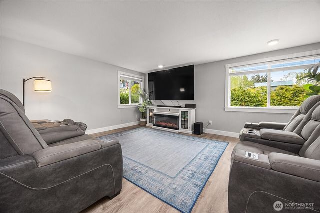 5333 Bercot Road, Freeland, WA 98249
