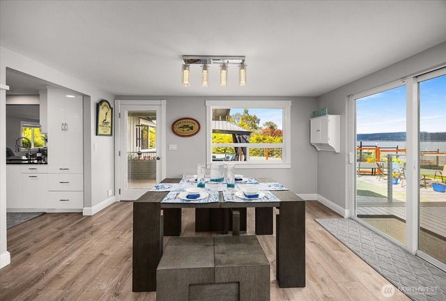 5333 Bercot Road, Freeland, WA 98249