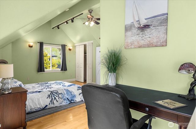 5333 Bercot Road, Freeland, WA 98249