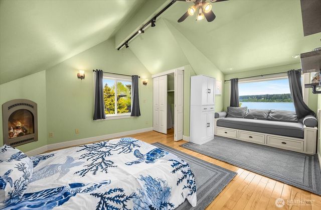 5333 Bercot Road, Freeland, WA 98249