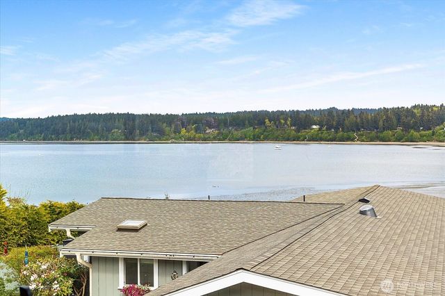 5333 Bercot Road, Freeland, WA 98249
