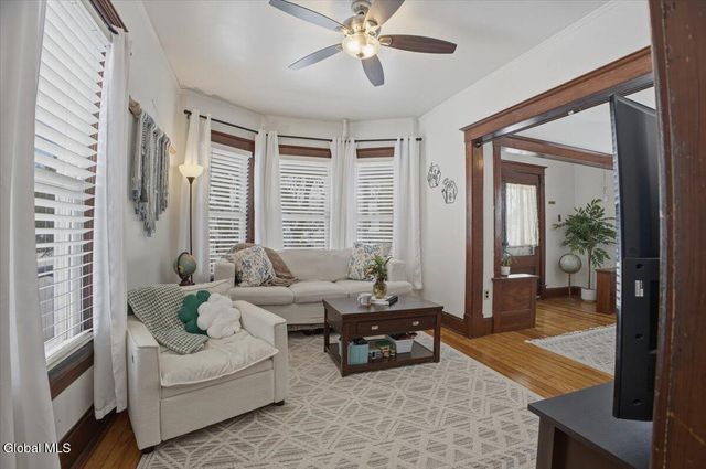 5 Morgan Terrace, Castleton-on-hudson, NY 12033