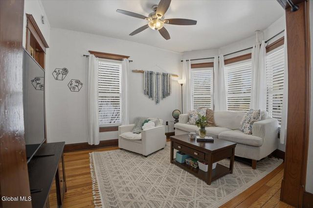 5 Morgan Terrace, Castleton-on-hudson, NY 12033