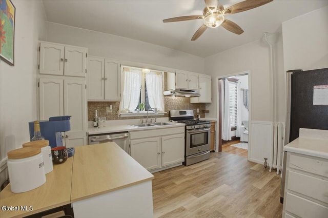 5 Morgan Terrace, Castleton-on-hudson, NY 12033