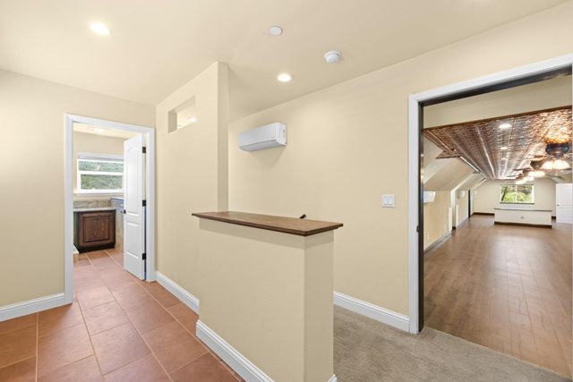 12455 Hallwood Pl, Grass Valley, CA 95949