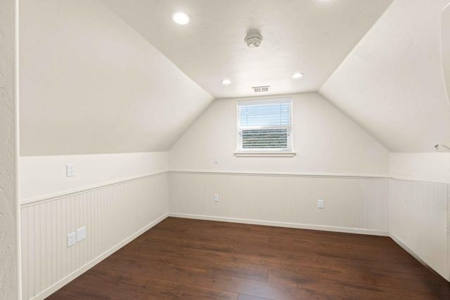 12455 Hallwood Pl, Grass Valley, CA 95949