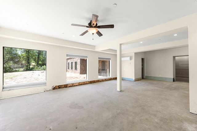 12455 Hallwood Pl, Grass Valley, CA 95949